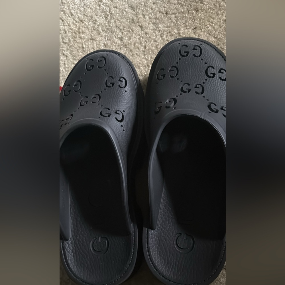 Gucci Black Platform Slides